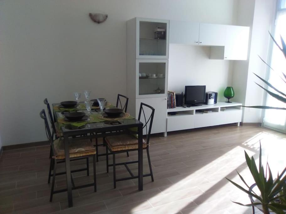 קומו Lovely Home מראה חיצוני תמונה